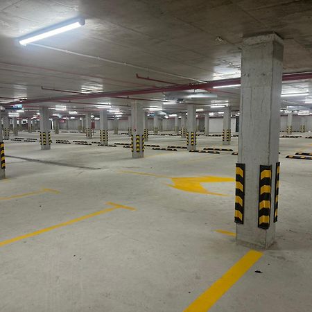 Your Sunshine Apartments Batumi Bagian luar foto